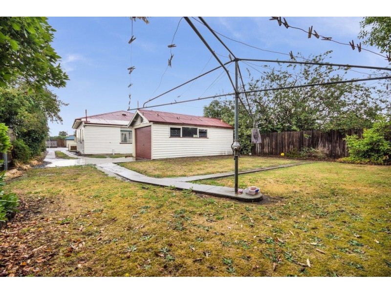 2 Foch St, Mowbray TAS 7248
