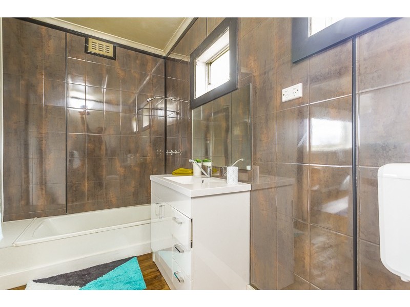 2/49 Ernest Street, Kings Meadows TAS 7249