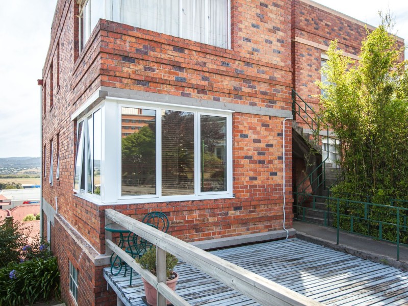 2/1 Bifrons Crt, Launceston TAS 7250