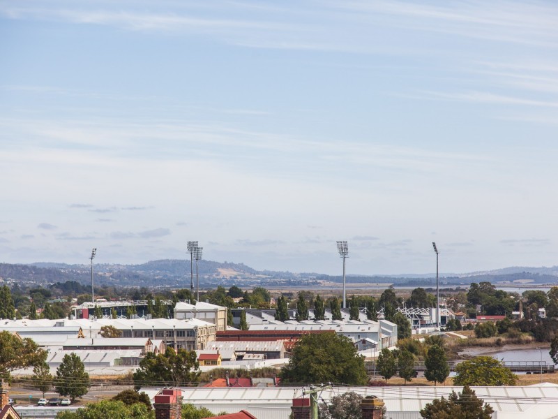 2/1 Bifrons Crt, Launceston TAS 7250