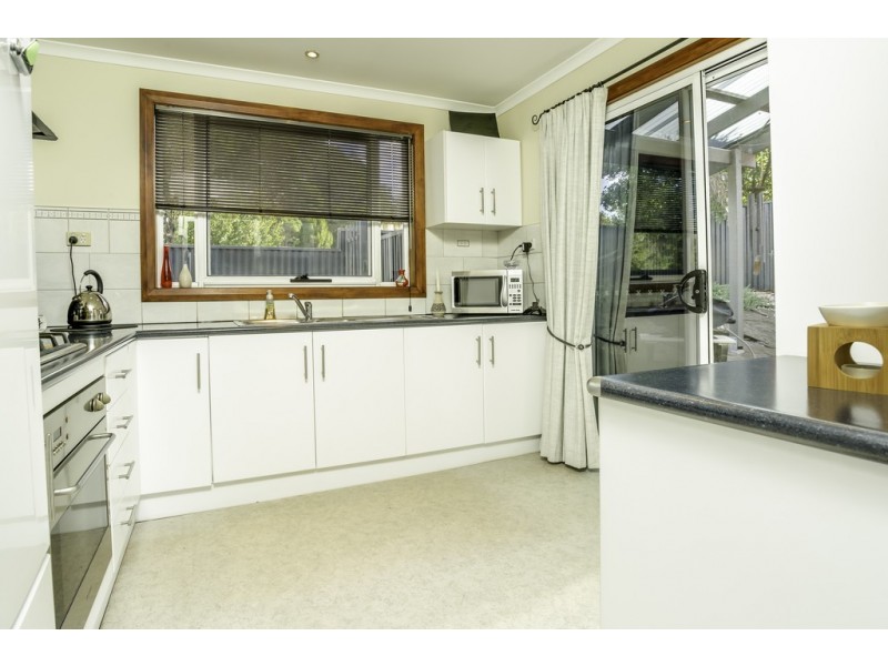 11 Old Coach Road, Gravelly Beach TAS 7276