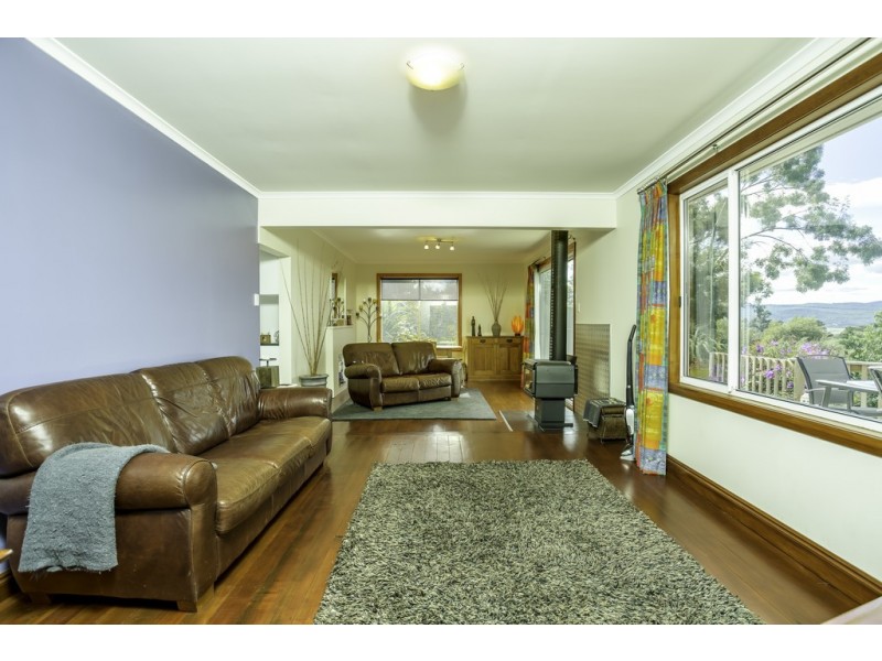 11 Old Coach Road, Gravelly Beach TAS 7276
