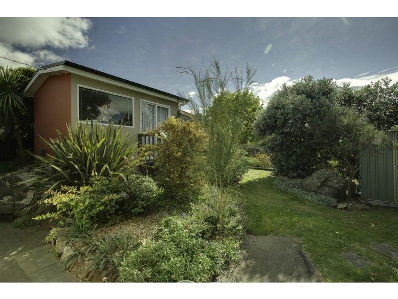 11 Old Coach Road, Gravelly Beach TAS 7276