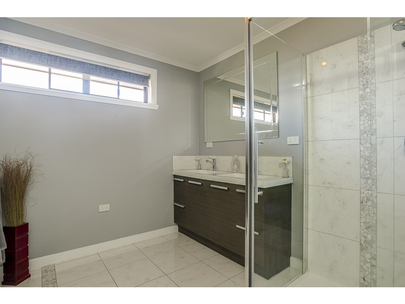 4 Jasmine Crt, Prospect TAS 7250