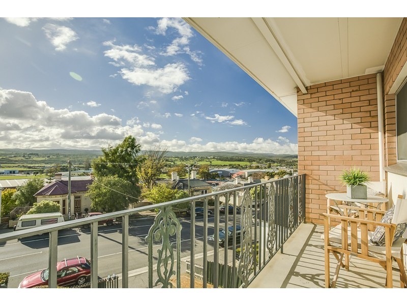 1 and 2/26b Elphin Road, Launceston TAS 7250