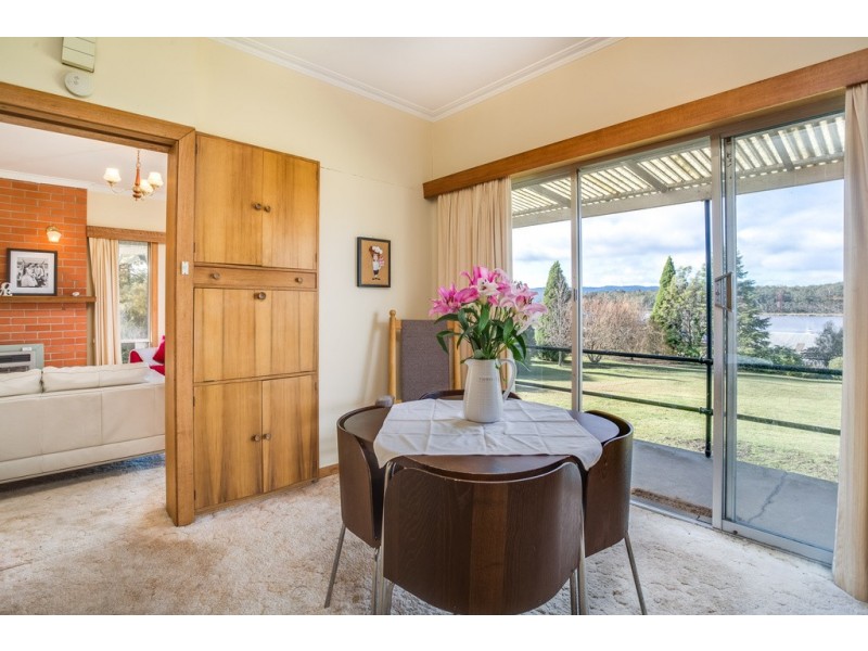 76 Gravelly Beach Rd, Blackwall TAS 7275