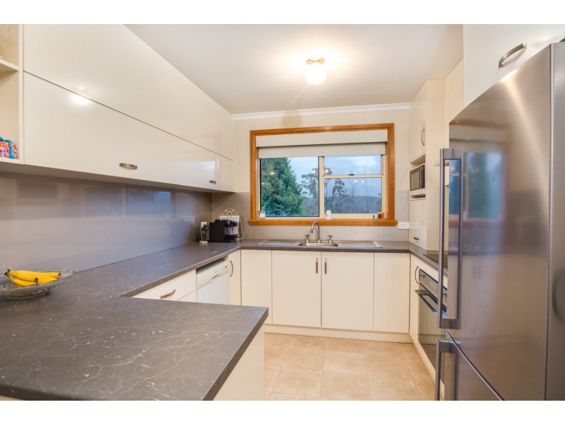 52 Cambridge St, West Launceston TAS 7250