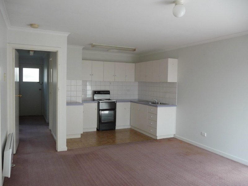 2/154 Alanvale Road, Newnham TAS 7248