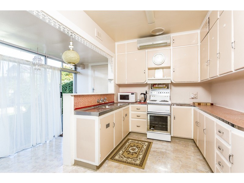 2 Bennett St, South Launceston TAS 7249