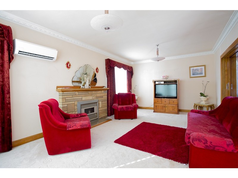 2 Bennett St, South Launceston TAS 7249