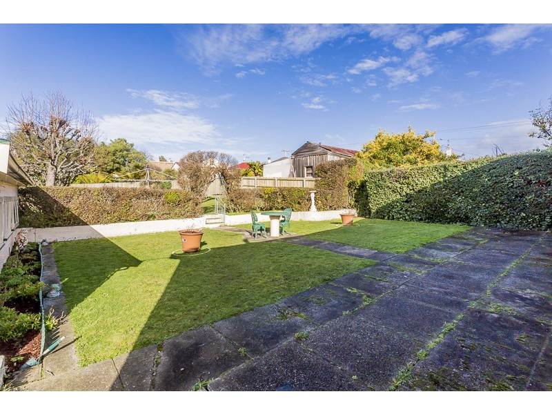 2 Bennett St, South Launceston TAS 7249