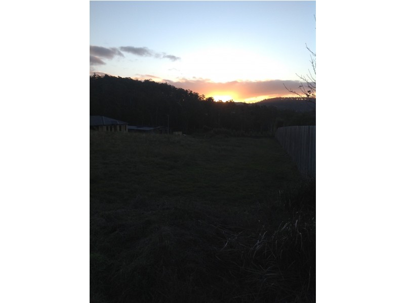 2 Triglia Crt, Legana TAS 7277