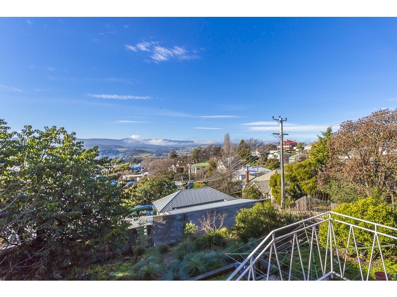 11 Lanoma St, East Launceston TAS 7250