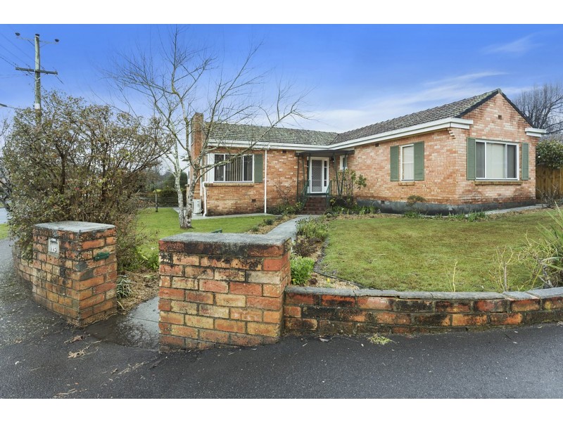 15 Helen St, Newstead TAS 7250