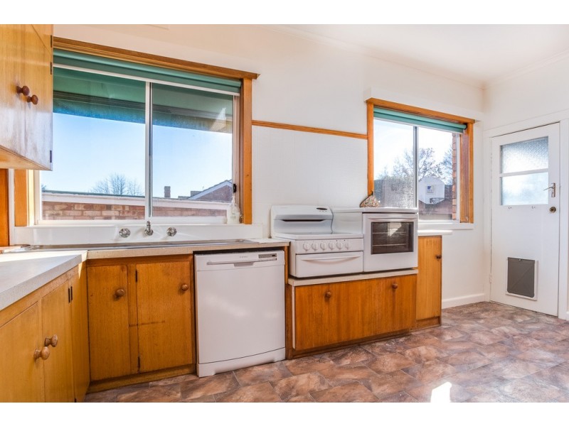 15 Helen St, Newstead TAS 7250