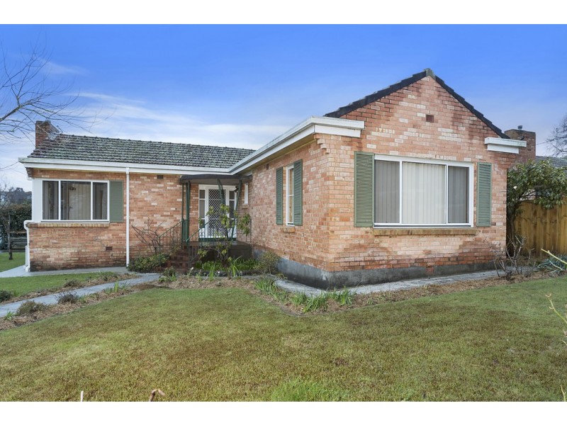 15 Helen St, Newstead TAS 7250