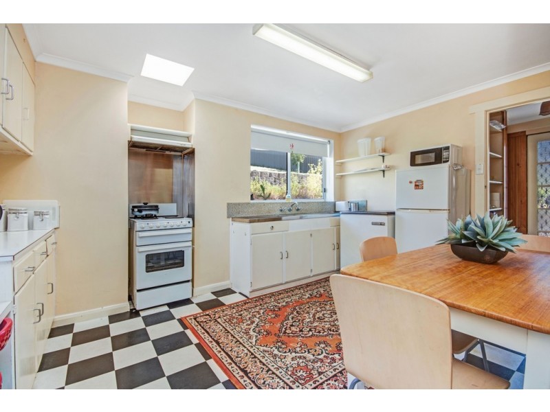 6 Jackson St, Mowbray TAS 7248