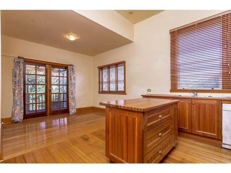 9 Hampden St, South Launceston TAS 7249