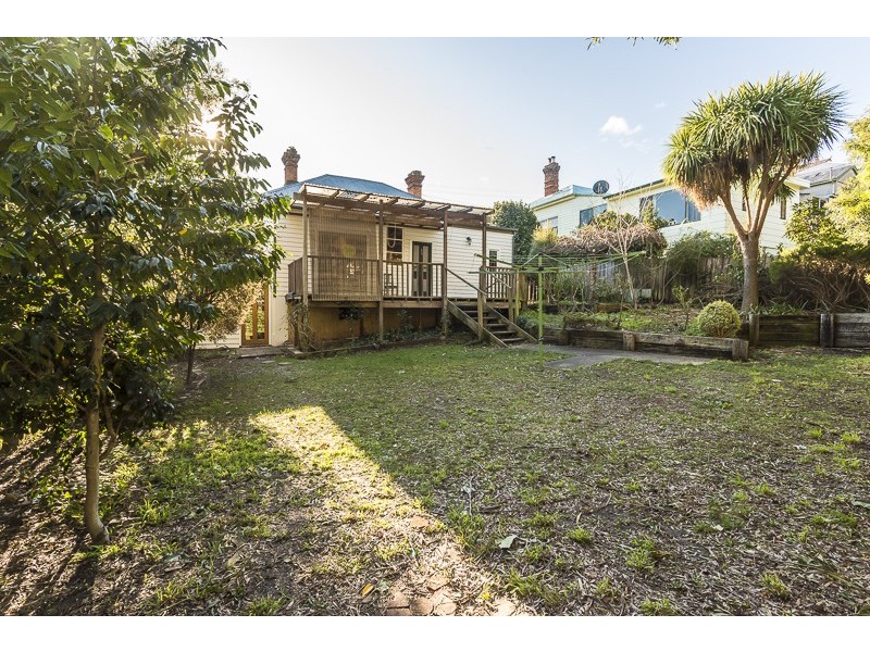 9 Hampden St, South Launceston TAS 7249