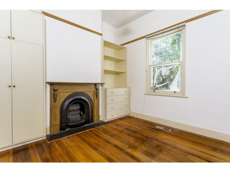 9 Hampden St, South Launceston TAS 7249