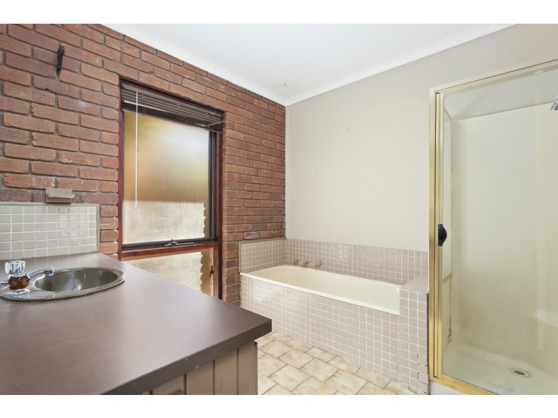 3 Lawrence Street, Leopold VIC 3224