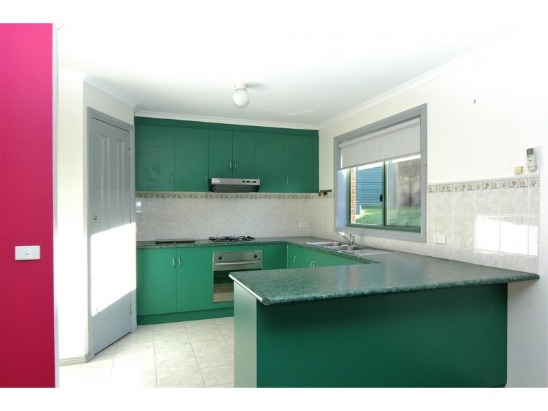 2 Carawatha Avenue, Clifton Springs VIC 3222