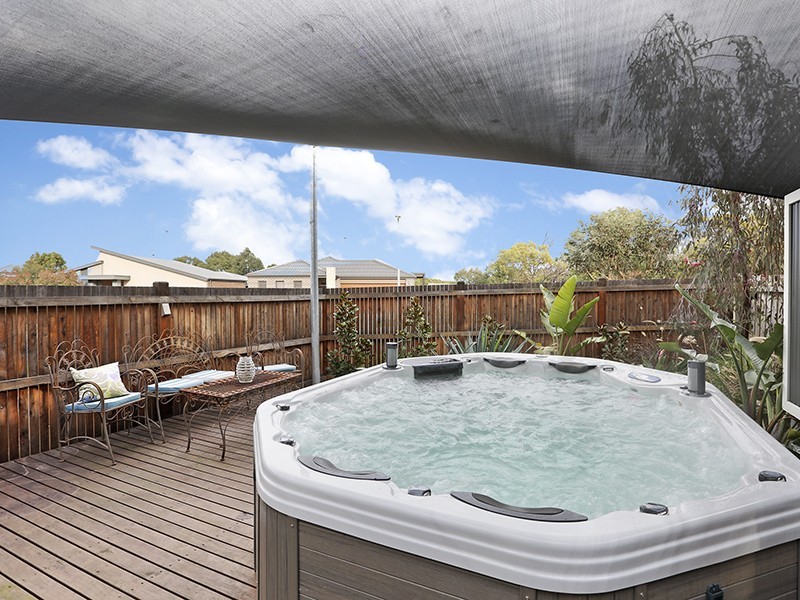 31 Edwards Point Road, St Leonards VIC 3223