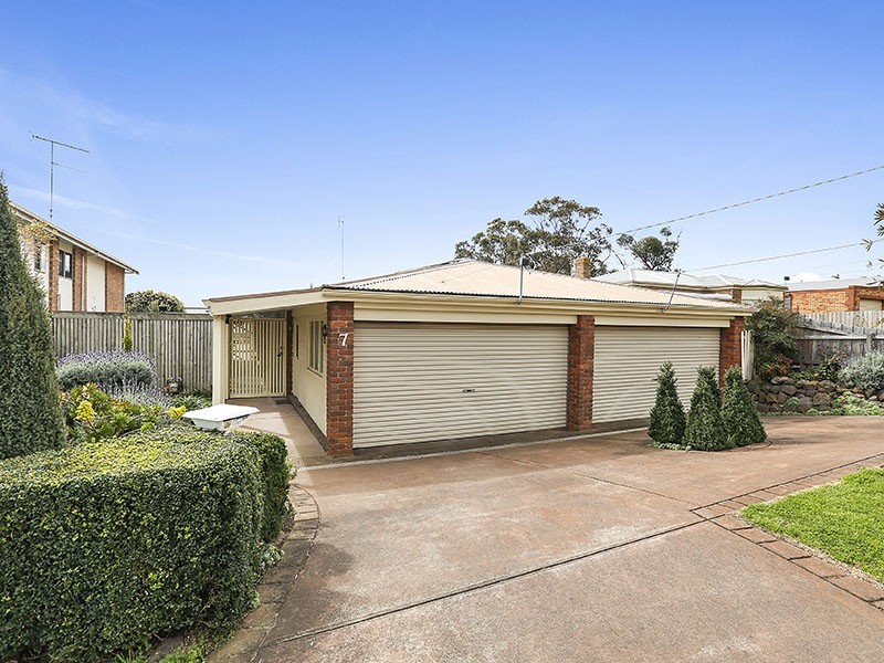 7 Bungalalli Avenue, Clifton Springs VIC 3222