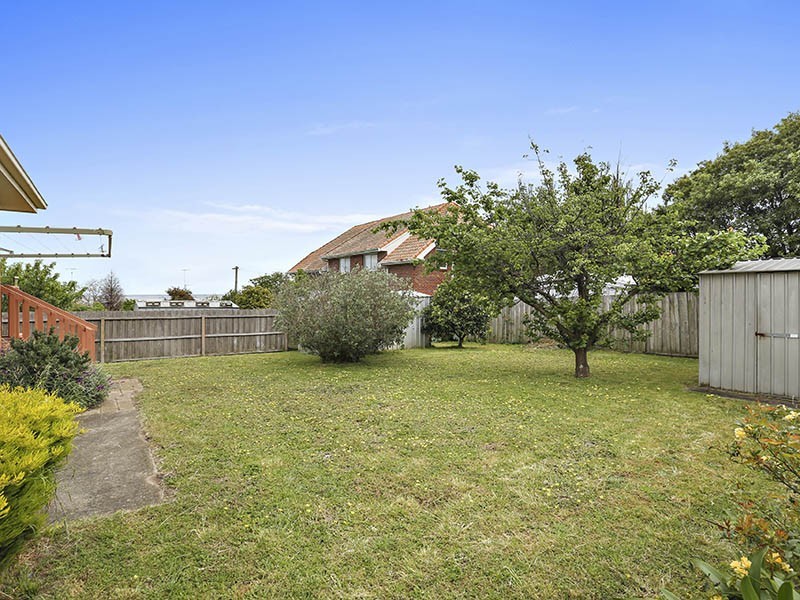 11 Thamballina Road, Clifton Springs VIC 3222