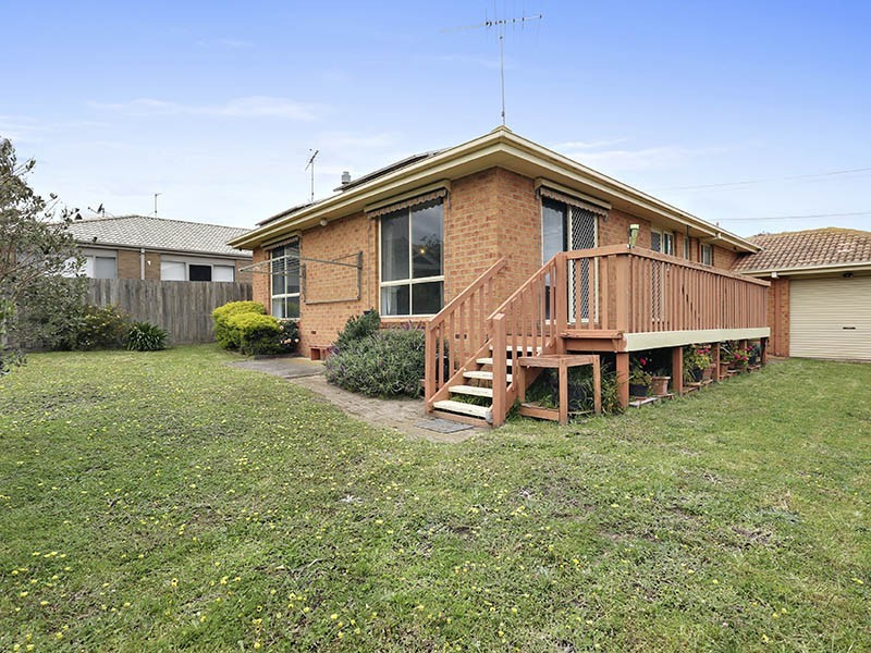 11 Thamballina Road, Clifton Springs VIC 3222