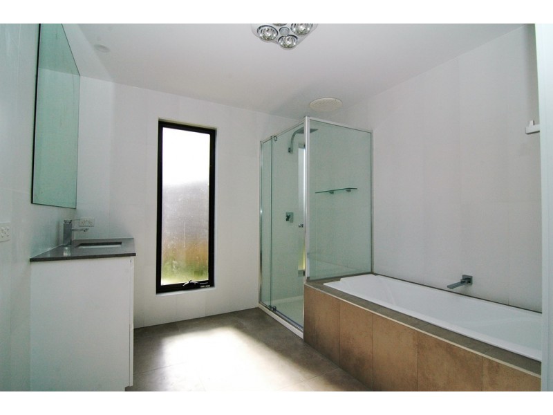 19A Beacon Point Road, Clifton Springs VIC 3222