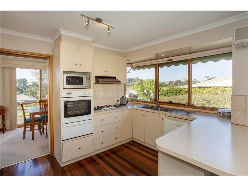 65 Bayshore Avenue, Clifton Springs VIC 3222