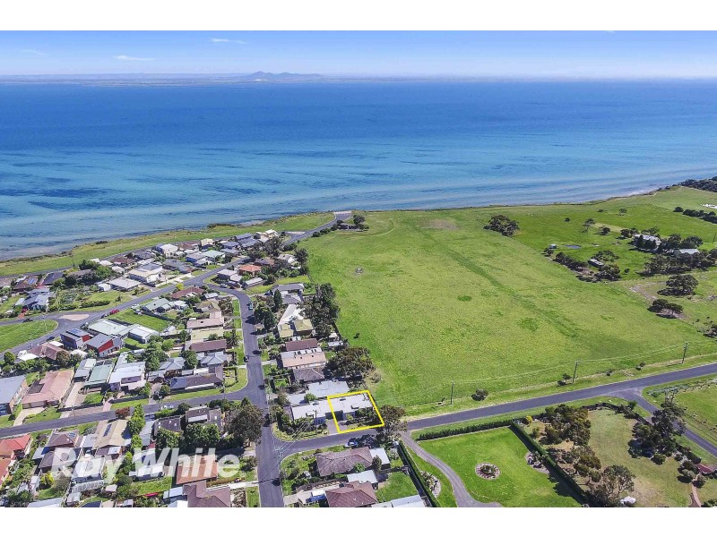 2/1 High Ridge Drive, Clifton Springs VIC 3222