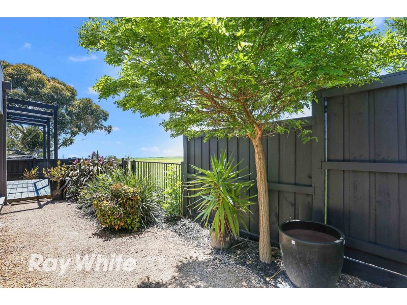 2/1 High Ridge Drive, Clifton Springs VIC 3222