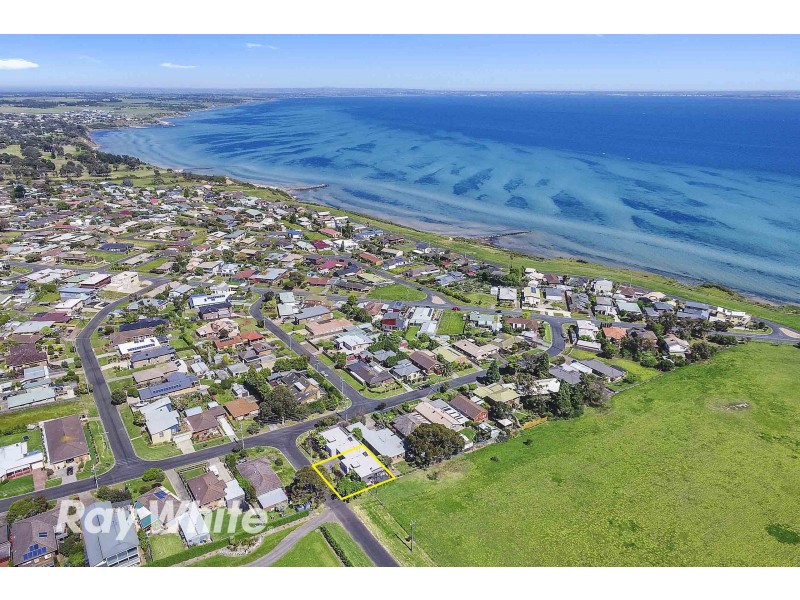 2/1 High Ridge Drive, Clifton Springs VIC 3222