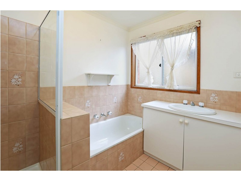 2/23 Country Club Drive, Clifton Springs VIC 3222