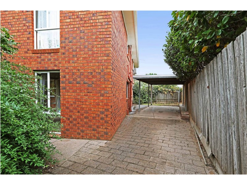2/23 Country Club Drive, Clifton Springs VIC 3222