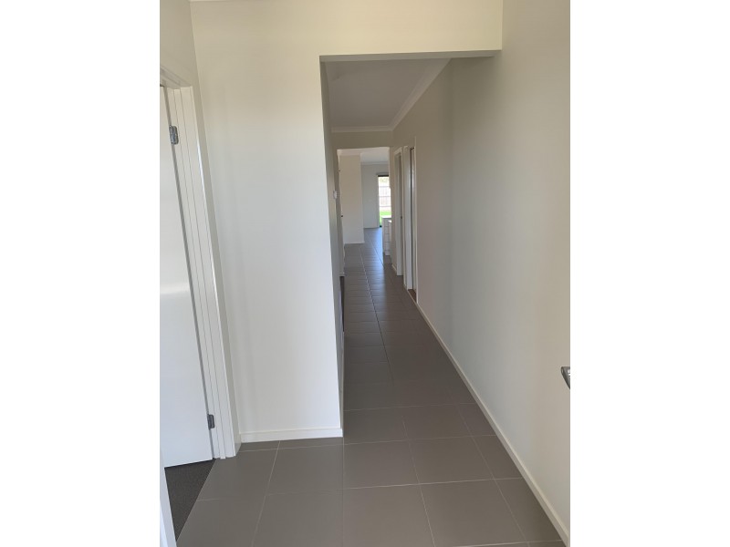 31 Border Collie Close, Curlewis VIC 3222