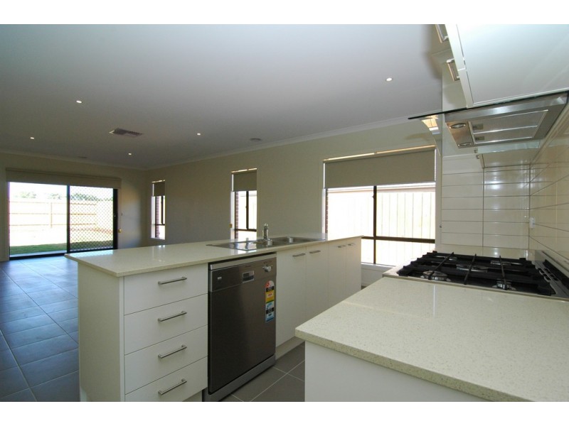 31 Border Collie Close, Curlewis VIC 3222