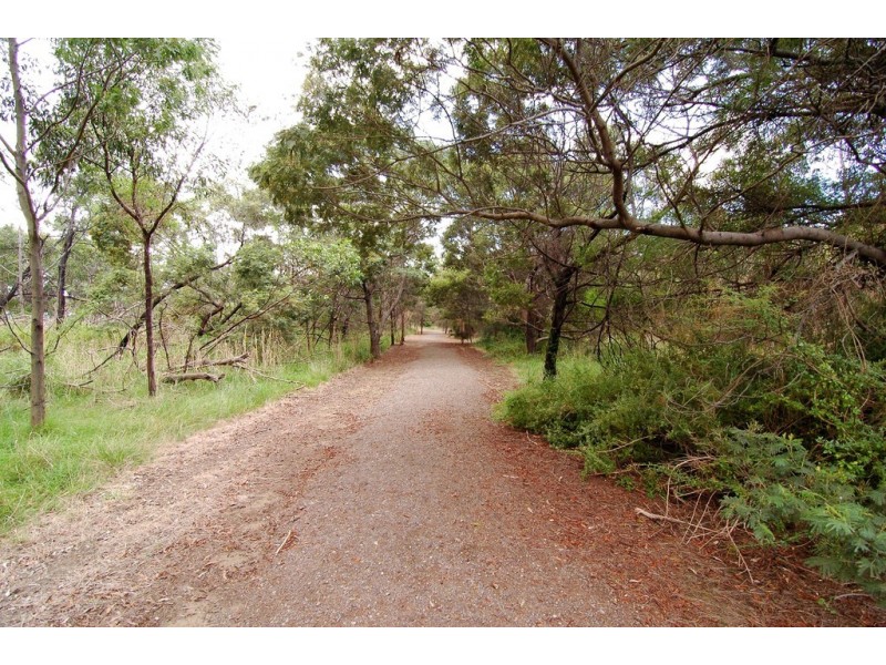 5 (Lot 75) Whipbird Way, St Leonards VIC 3223