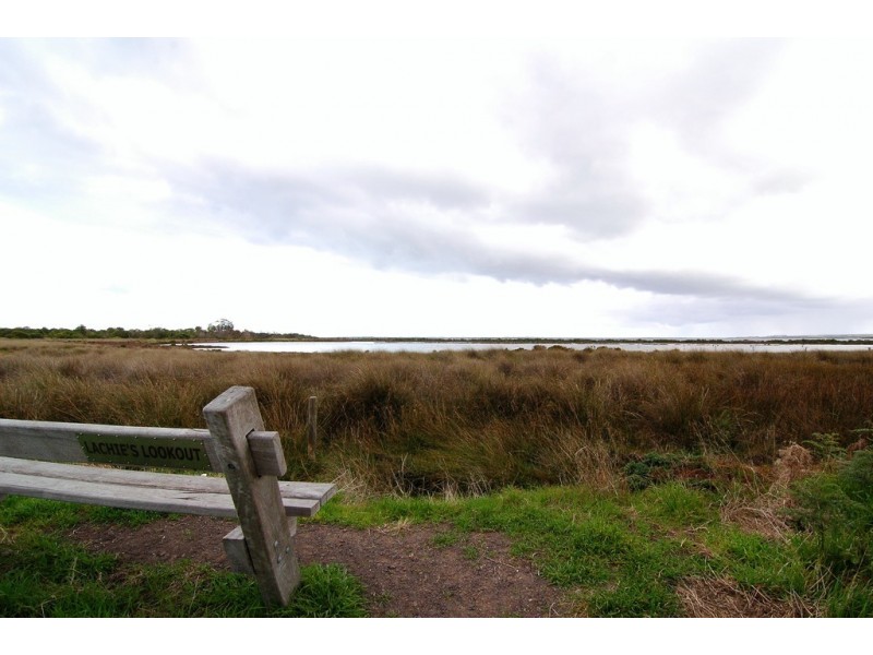 5 (Lot 75) Whipbird Way, St Leonards VIC 3223