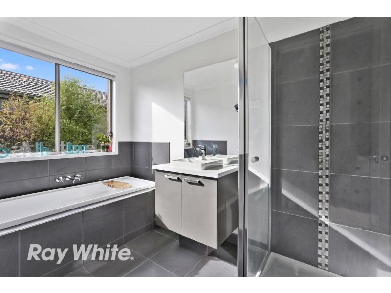 8 Amber Avenue, Curlewis VIC 3222