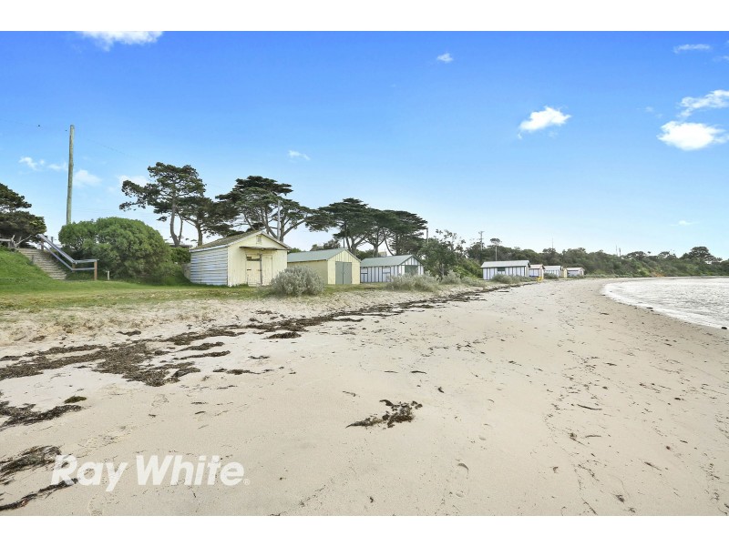 4 Warner Street, Indented Head VIC 3223