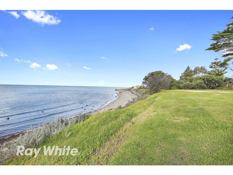 4 Warner Street, Indented Head VIC 3223