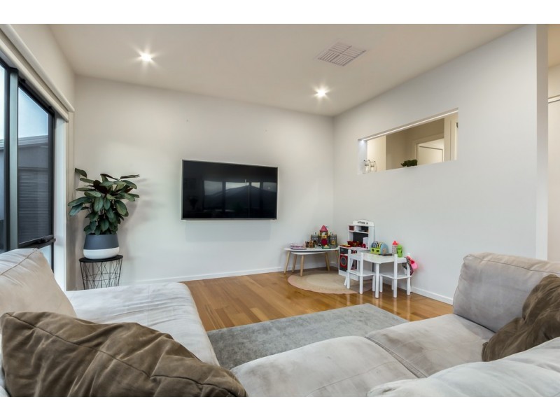 7 Kombi Road, Leopold VIC 3224