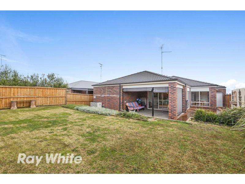 17 Barney Grove, Leopold VIC 3224