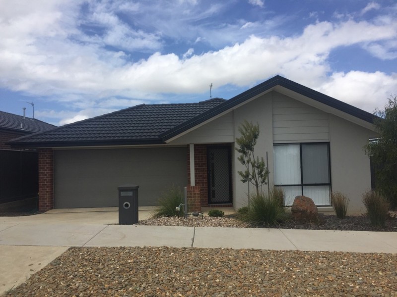 30 Greenvale Dve, Curlewis VIC 3222