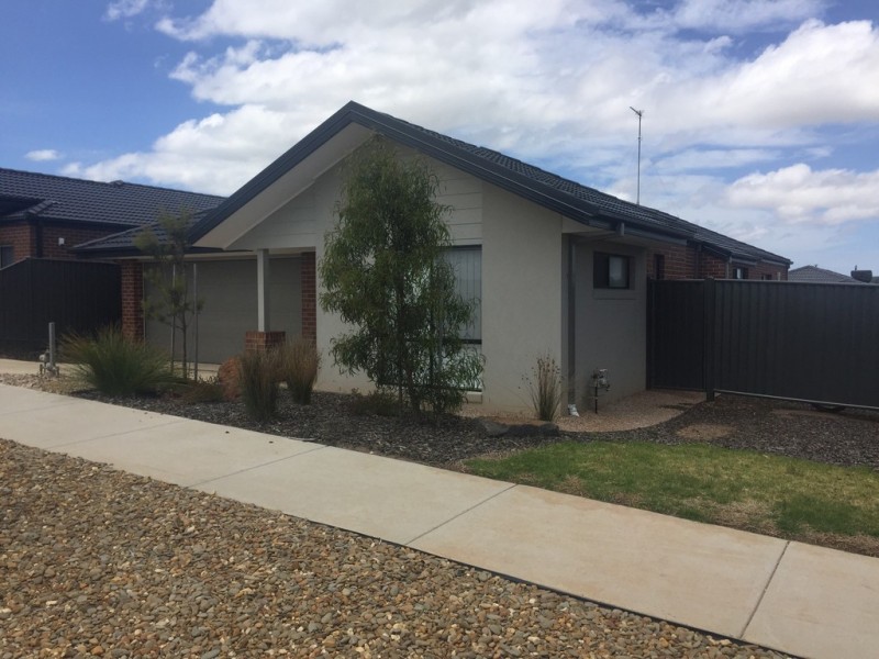 30 Greenvale Dve, Curlewis VIC 3222