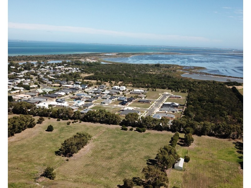 193 Bluff Road, St Leonards VIC 3223