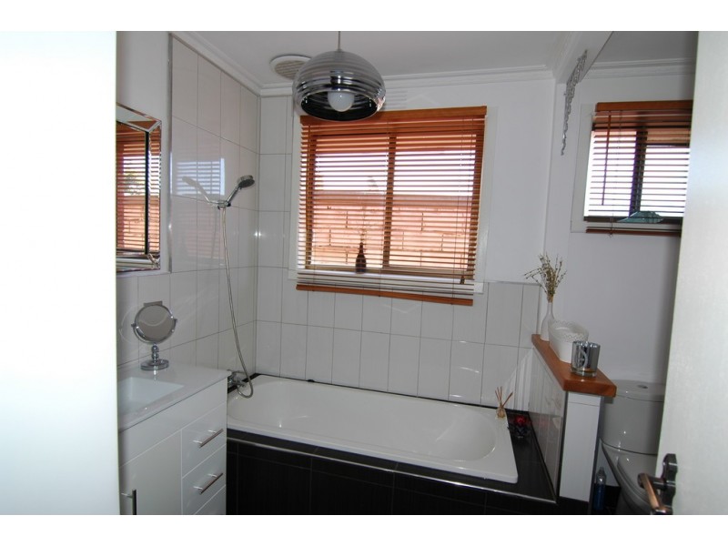 21 Catalina Crescent, Clifton Springs VIC 3222